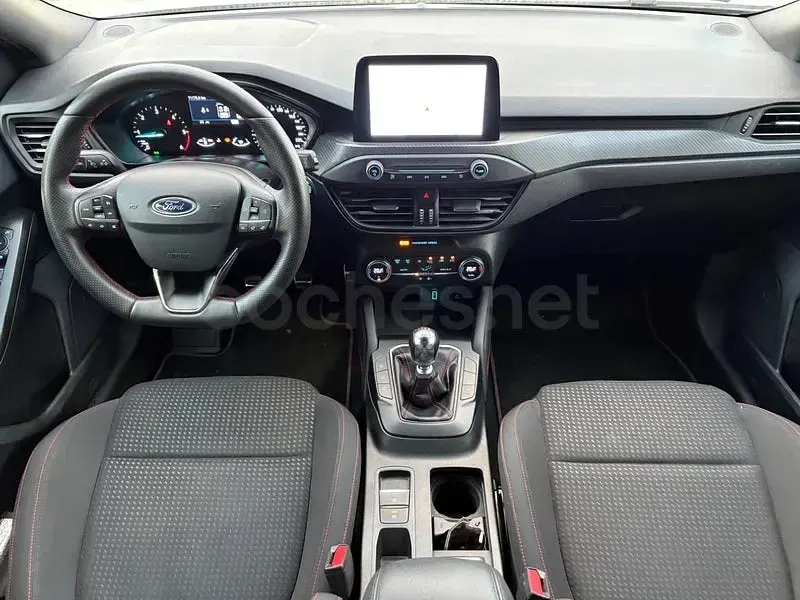 Usado Ford Focus ST-Line 120 CV (88 kW) 2019 Blanco Berlina