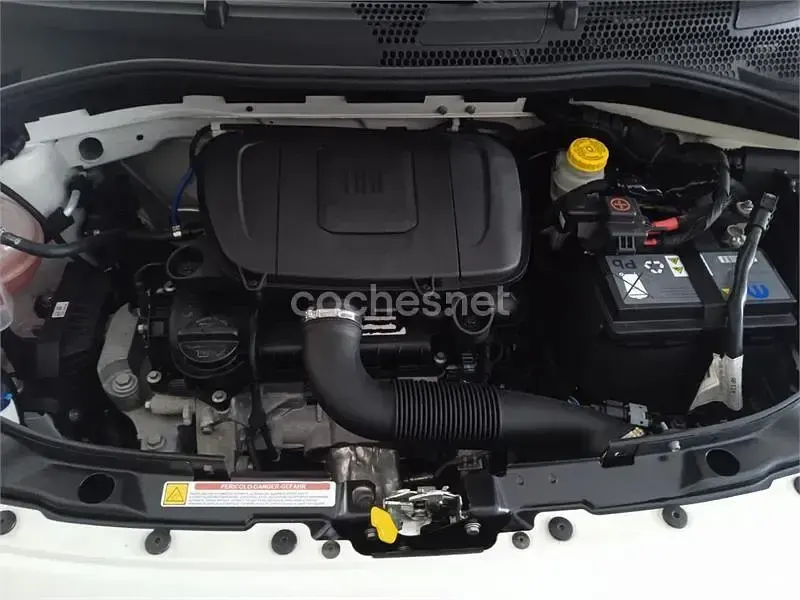 Usado Opel Corsa Selective 90 CV (66 kW) 2017 Azul Utilitario