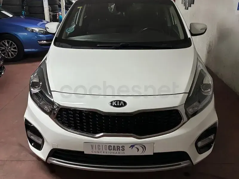 Usado Kia Carens 141 CV (103 kW) 2017 Blanco Monovolumen