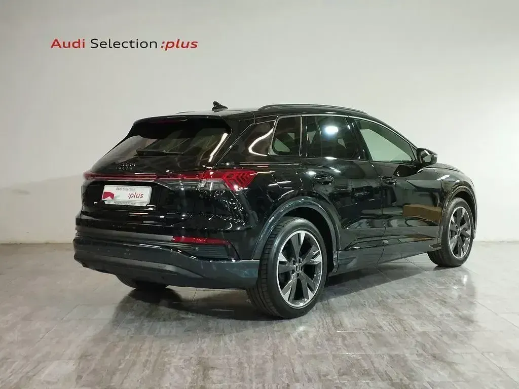 Usado Audi Q4 e-tron 210 kW (286 CV) 2026 Negro SUV