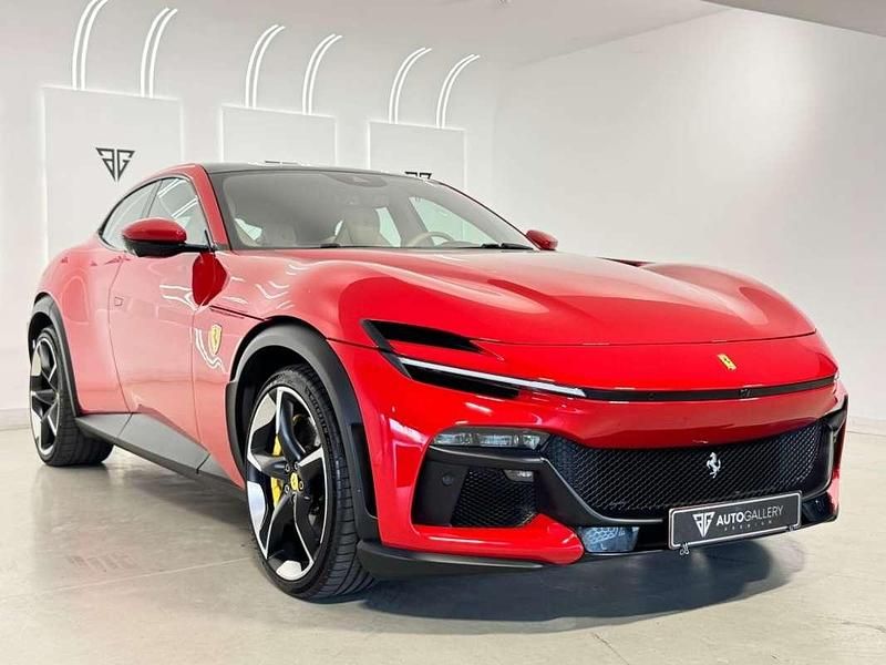 Usado Ferrari Purosangue 725 CV (533 kW) 2024 Rojo SUV