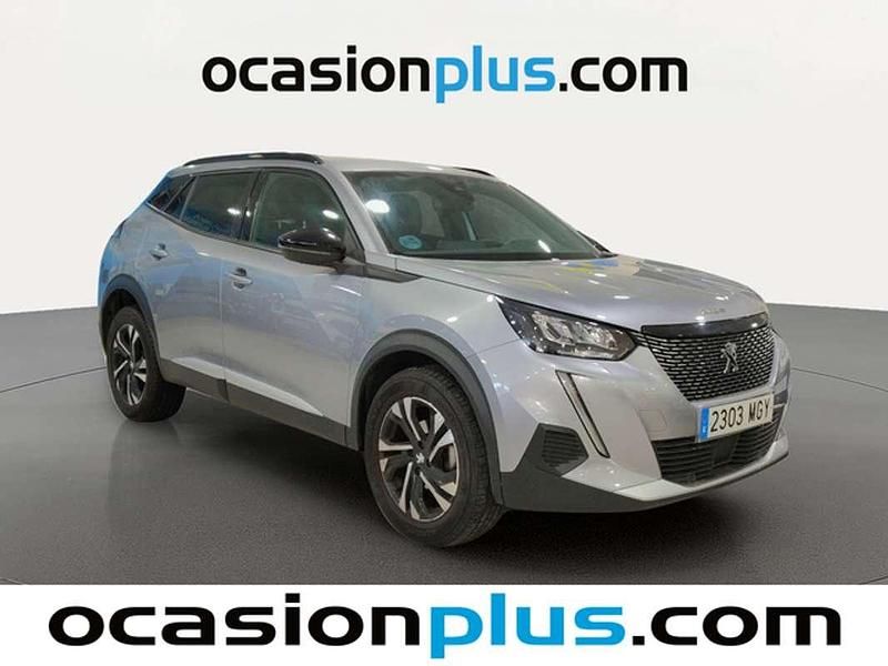 Usado Peugeot 2008 Allure 101 CV (74 kW) 2023 Gris SUV