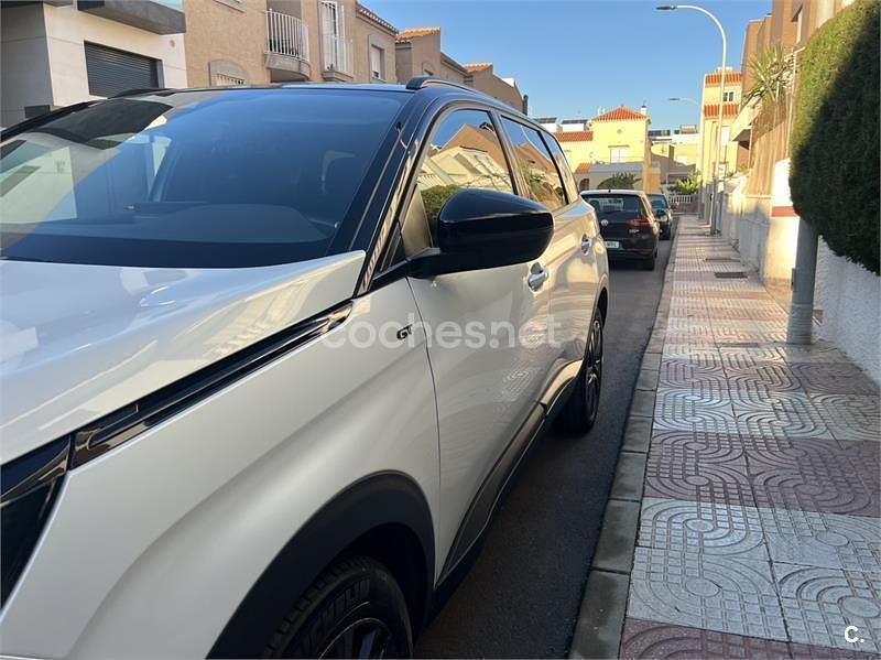 Usado Peugeot 5008 GT 180 CV (132 kW) 2023 Blanco SUV