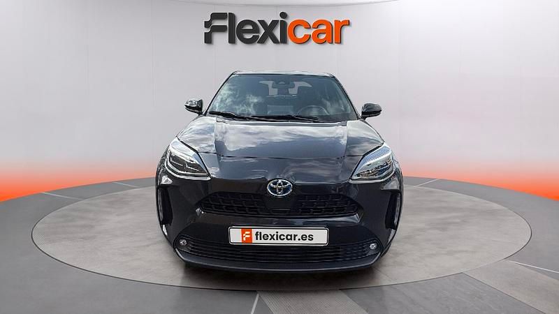 Usado Toyota Yaris Hybrid Active 116 CV (85 kW) 2024 Negro