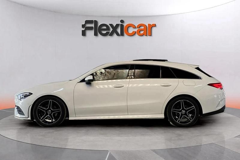 Usado Mercedes CLA180 116 CV (85 kW) 2020 Blanco Berlina