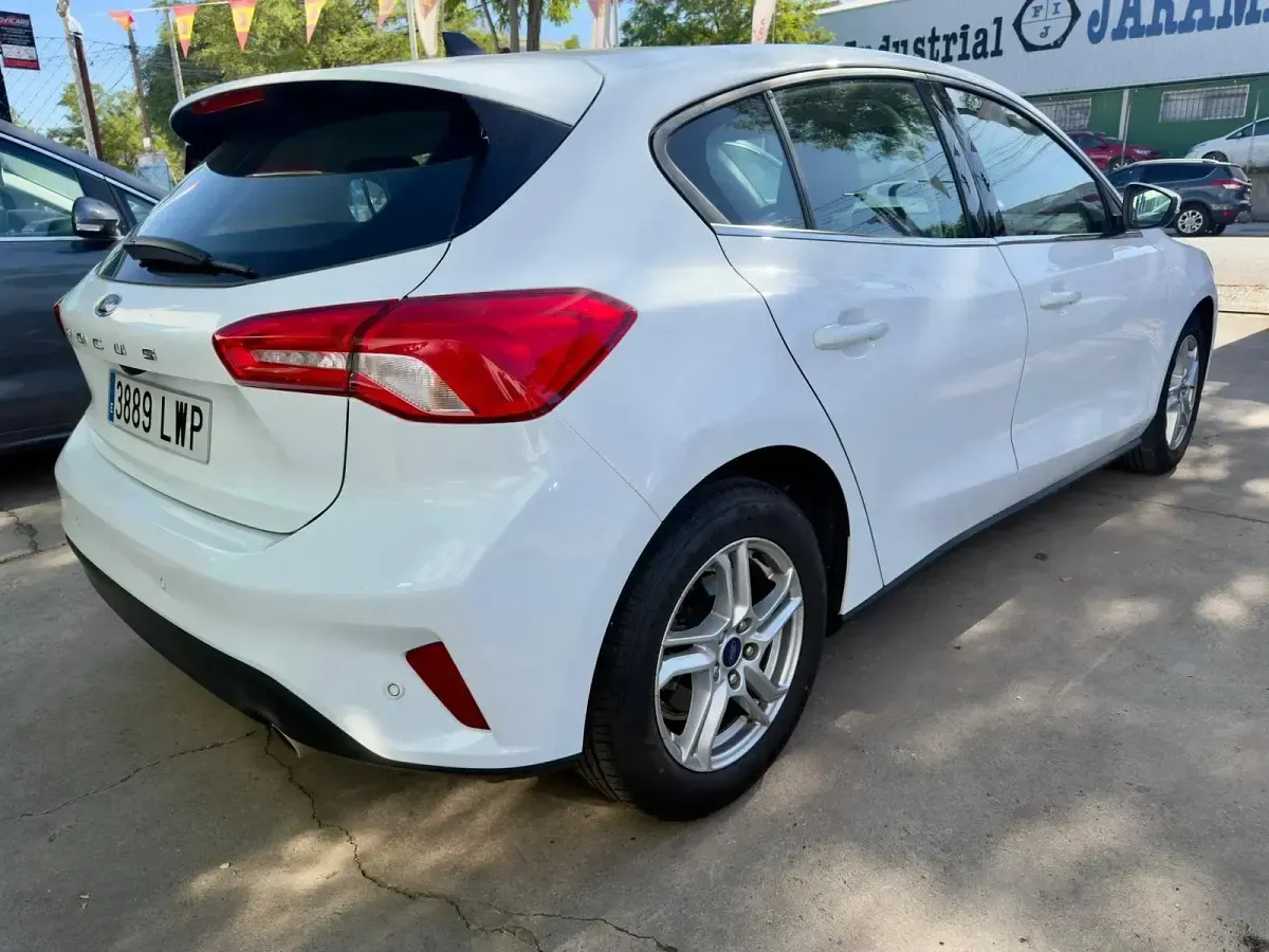 Usado Ford Focus 120 CV (88 kW) 2022 Blanco