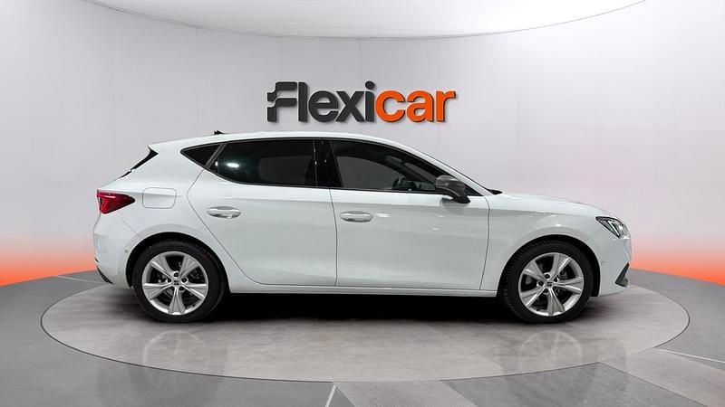 Usado Seat Leon FR 150 HP (110 kW) 2025 Branco Carrinha