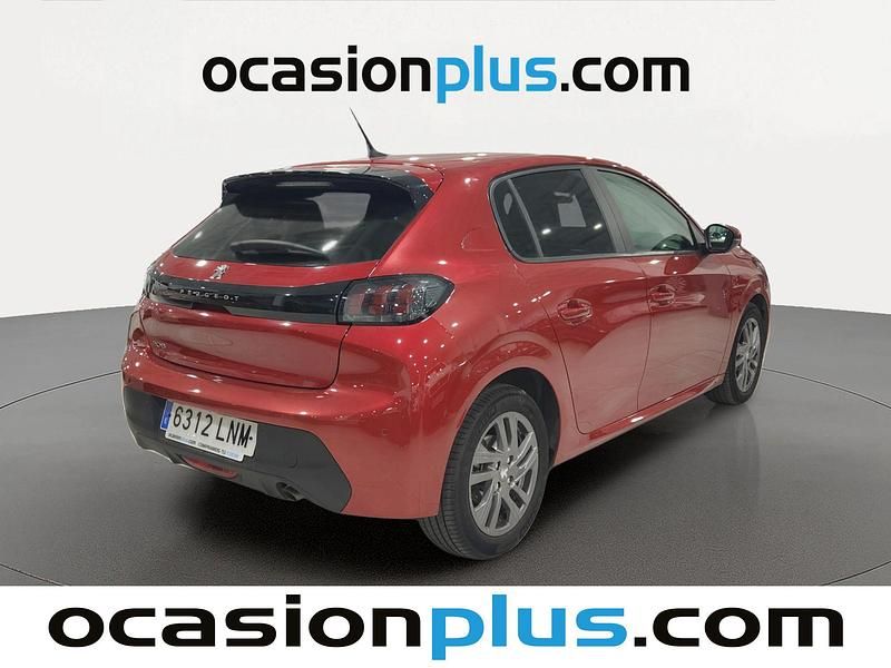 Usado Peugeot 208 Active 102 CV (75 kW) 2021 Rojo Utilitario