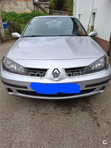 Gris / plata Usado 2005 Renault Laguna II Expression Berlina | 2400 € (Precio justo) - Imagen 1/4