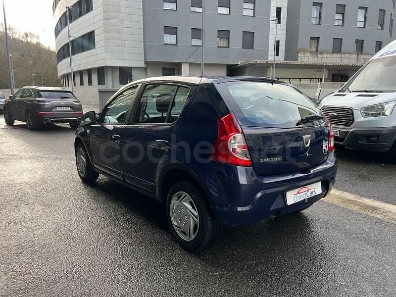 Usado Dacia Sandero Lauréate 75 CV (55 kW) 2012 Azul Berlina