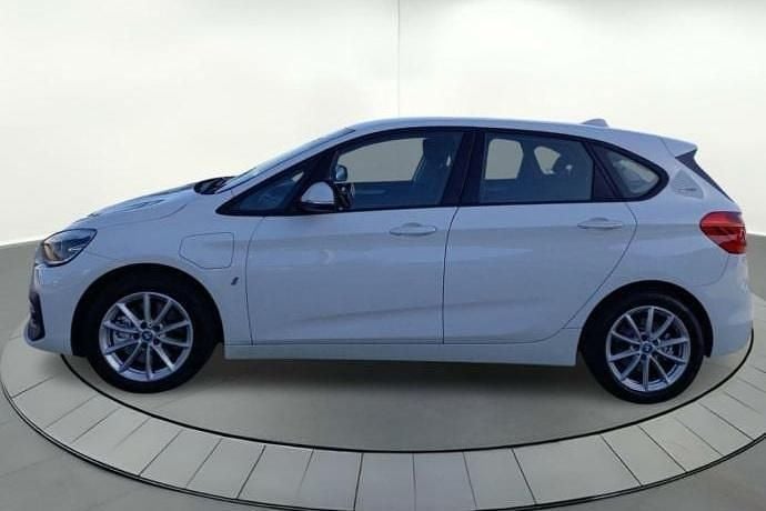 Usado BMW 225 iPerformance 220 CV (161 kW) 2018 Blanco Monovolumen