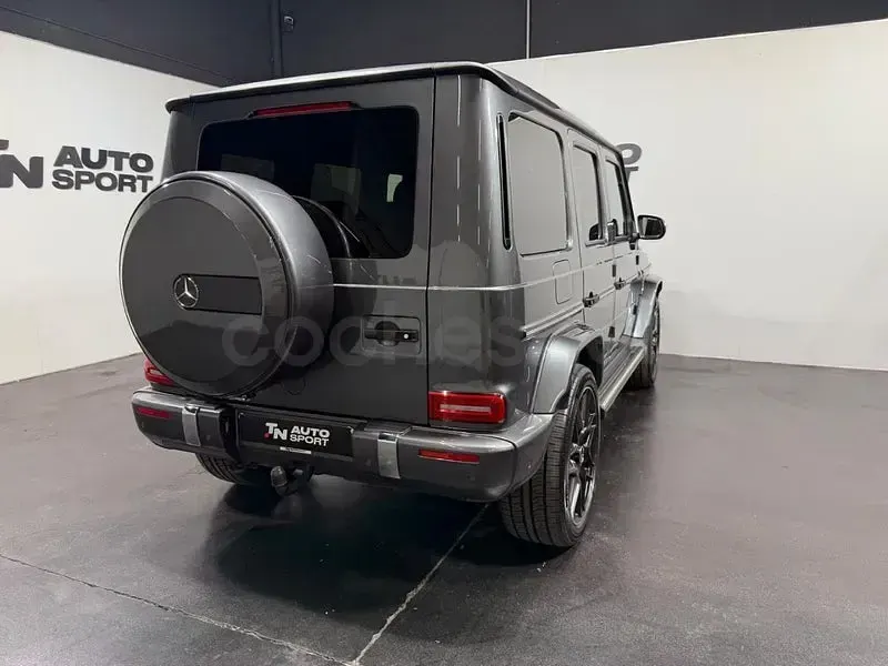 Usado Mercedes G400 330 CV (242 kW) 2023 Gris / plata SUV