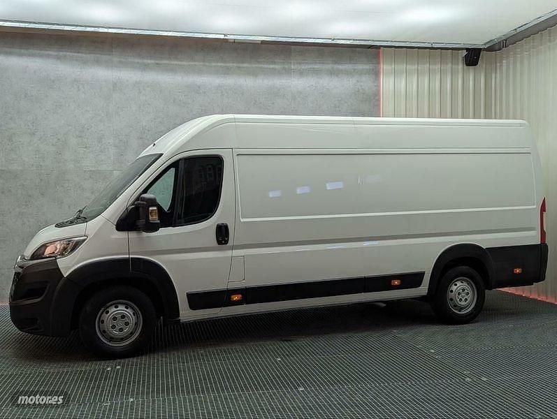 Blanco Usado 2021 Citroën Jumper Monovolumen | 16.990 € (Super precio) - Imagen 1/4