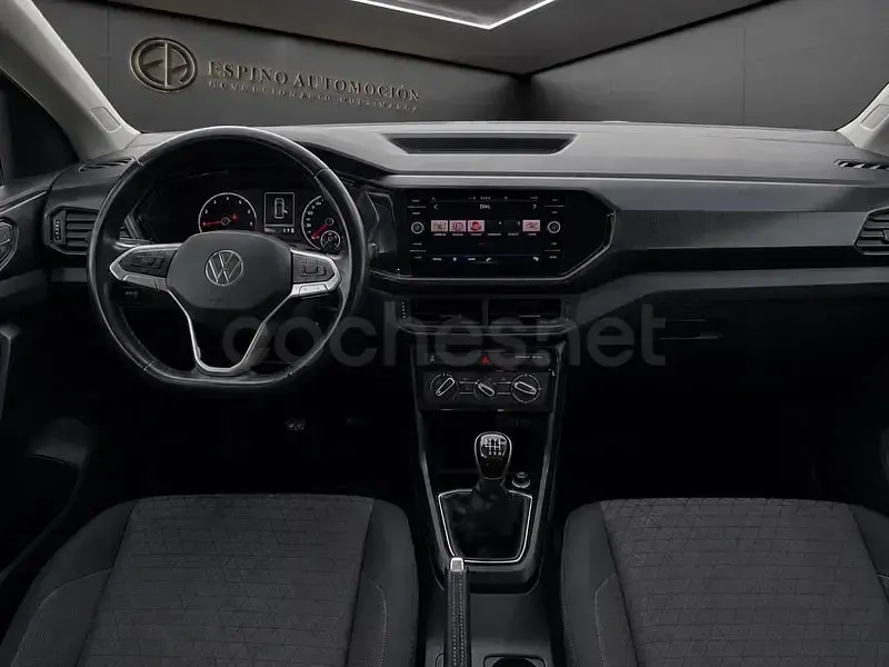 Usado VW T-Cross Advance 95 CV (69 kW) 2022 Azul SUV