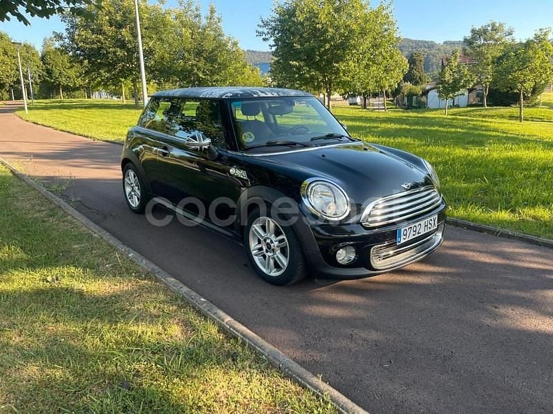 Usado Mini Cooper D 112 CV (82 kW) 2013 Negro Utilitario