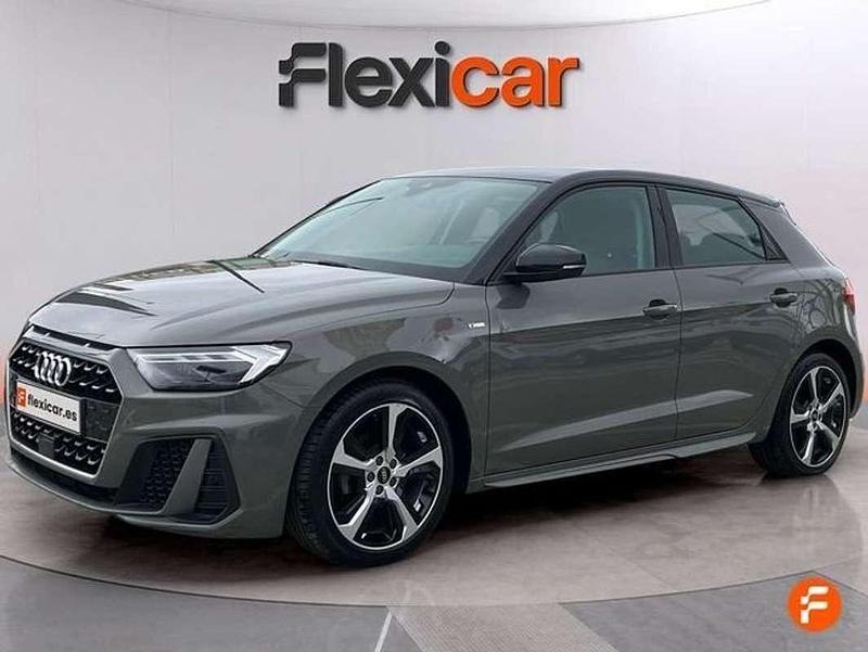 Usado Audi A1 Sportback Premium 95 CV (69 kW) 2022 Gris Utilitario