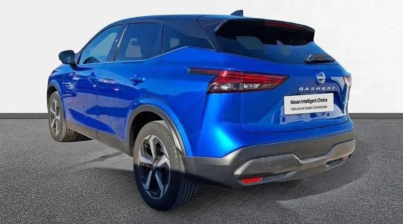 Usado Nissan Qashqai N-Connecta 190 CV (139 kW) 2023 Magnetic blue con techo midnig SUV