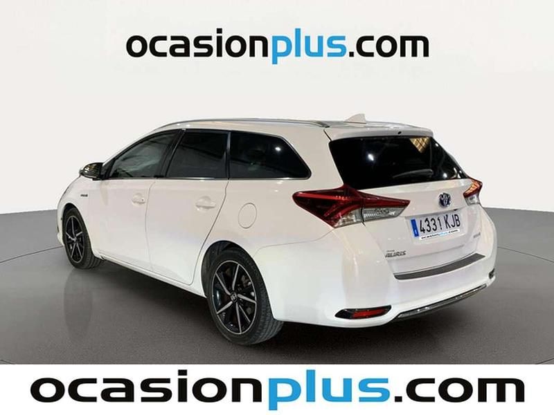 Usado Toyota Auris Touring Sports Edition 136 CV (100 kW) 2018 Blanco Familiar
