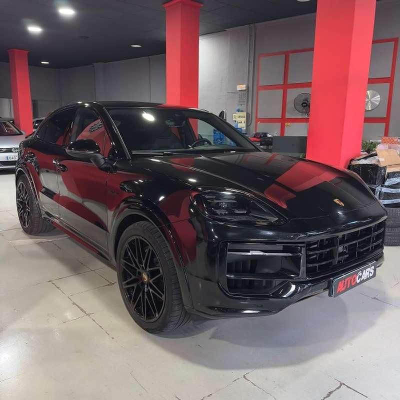 Usado Porsche Cayenne 470 CV (345 kW) 2024 Negro SUV