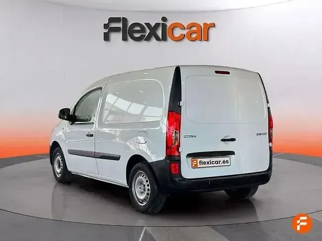 Usado Mercedes Citan 109 95 CV (69 kW) 2021 Blanco Monovolumen