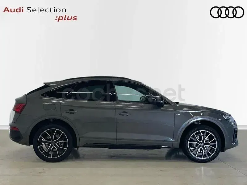 Usado Audi Q5 Sportback Advanced 204 CV (150 kW) 2025 Gris / plata SUV
