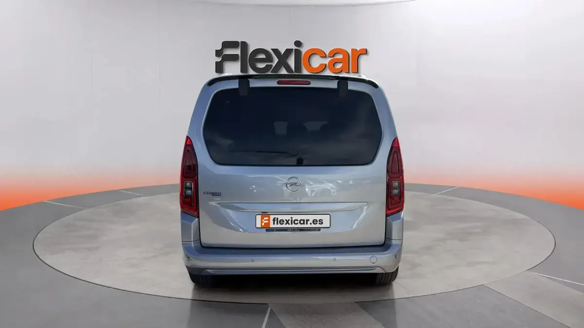 Usado Opel Combo Life 131 CV (96 kW) 2021 Gris Monovolumen