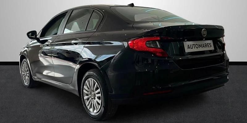 Nuevo Fiat Tipo 131 CV (96 kW) 2026 Negro Berlina