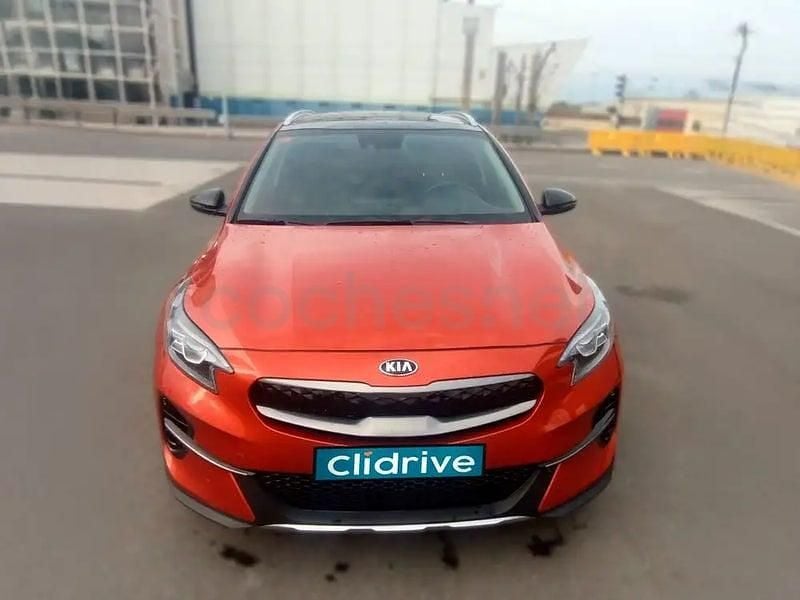 Usado Kia XCeed 141 CV (103 kW) 2021 Naranja SUV