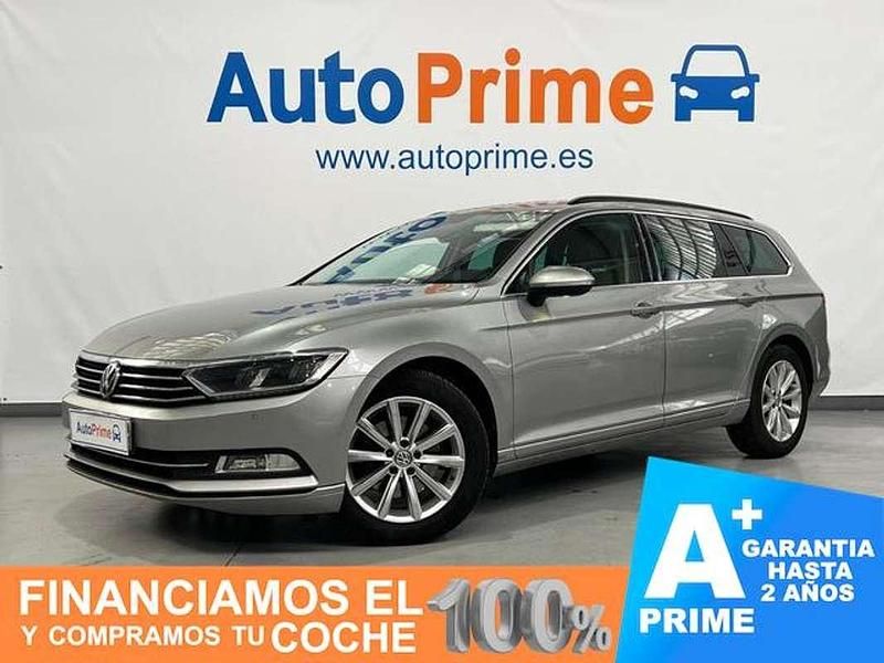 Usado VW Passat Advance 150 CV (110 kW) 2016 Gris / plata Familiar