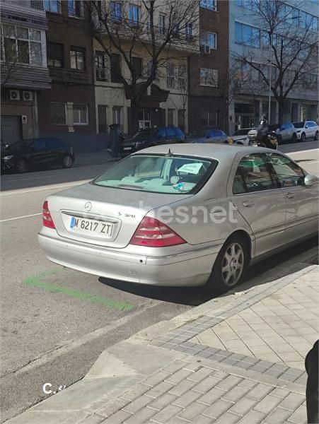 Usado Mercedes S320 197 CV (144 kW) 2000 Gris / plata Berlina