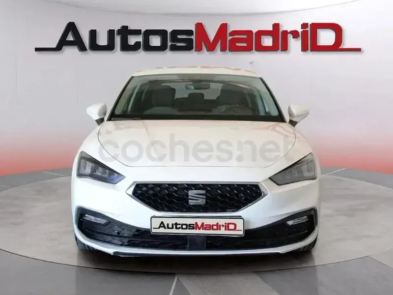 Usado Seat Leon Style 115 CV (84 kW) 2020 Blanco Berlina