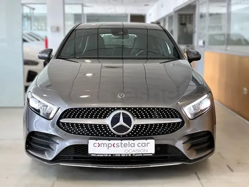 Usado Mercedes A220 190 CV (139 kW) 2019 Gris / plata Berlina