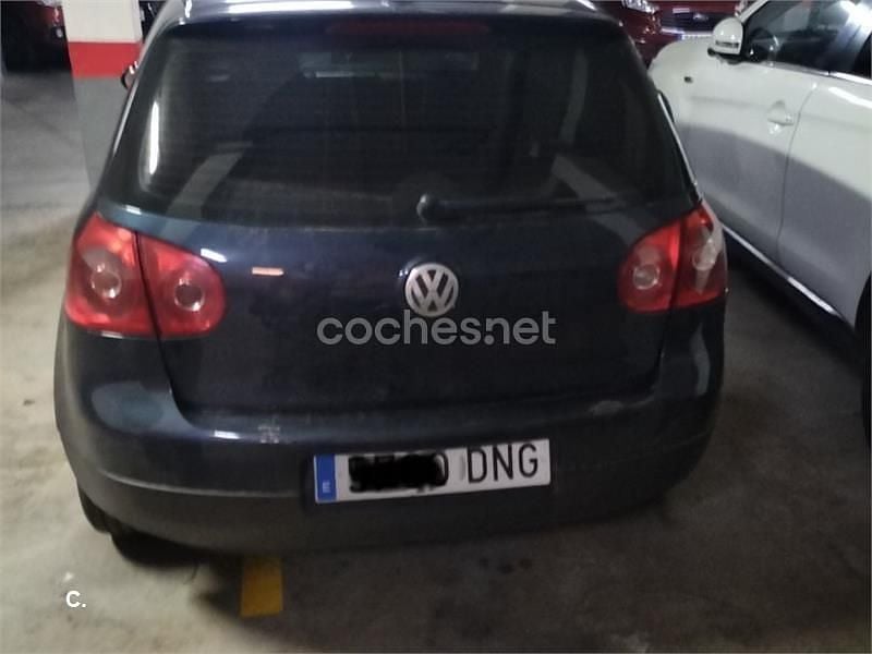 Usado VW Golf IV Highline 105 CV (77 kW) 2005 Azul Berlina