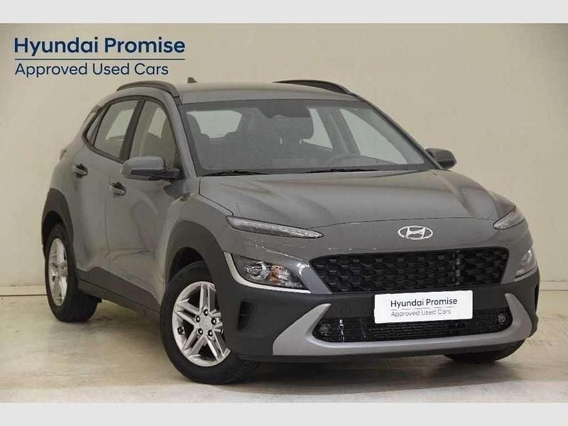 Usado Hyundai Kona 120 CV (88 kW) 2022 Gris SUV