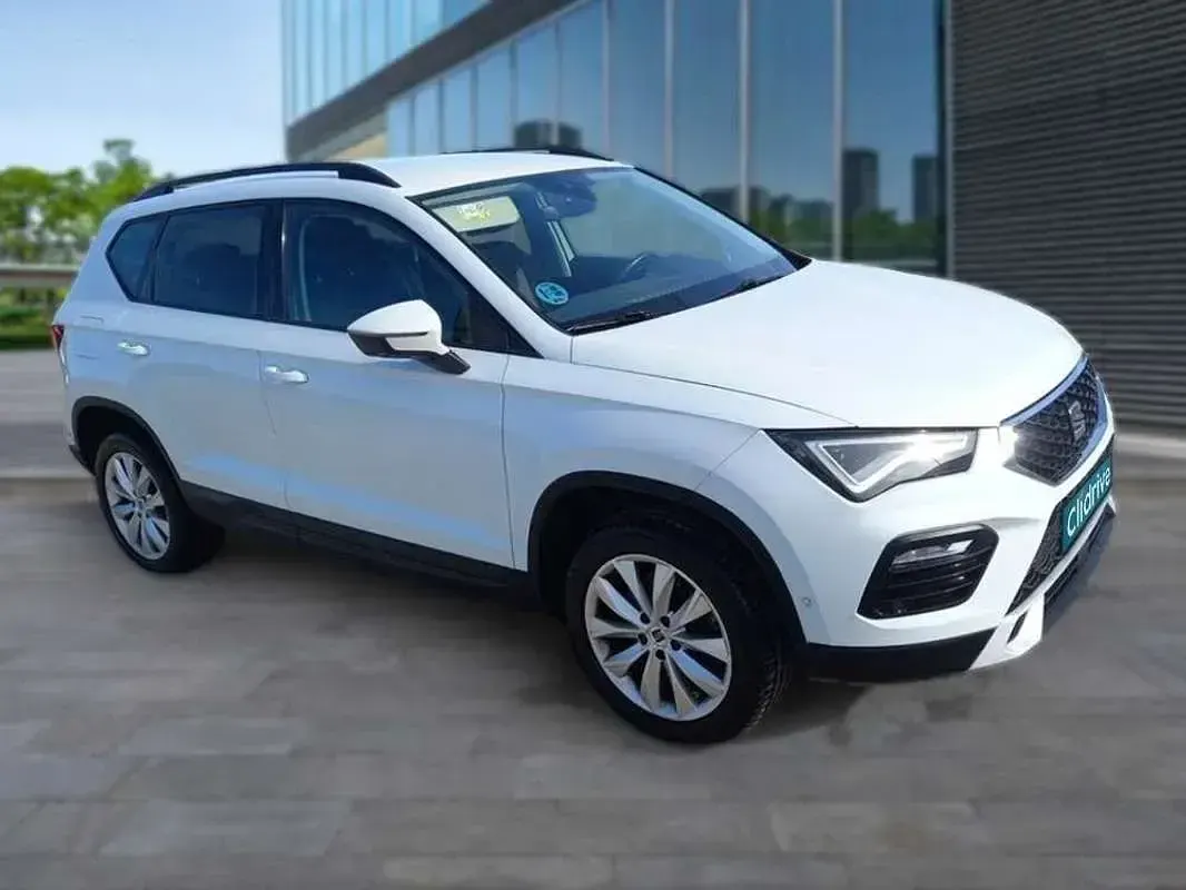 Usado Seat Ateca Style 116 CV (85 kW) 2022 Blanco SUV