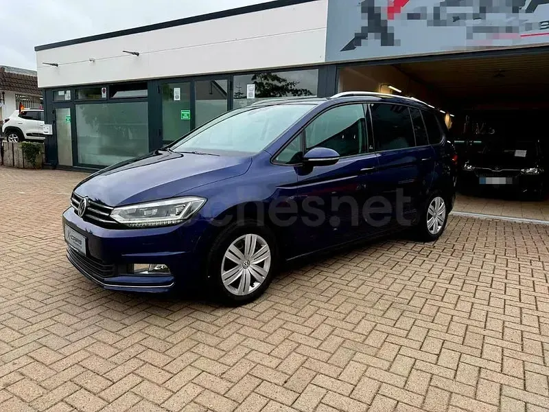 Usado VW Touran Sportline 150 CV (110 kW) 2017 Azul Monovolumen