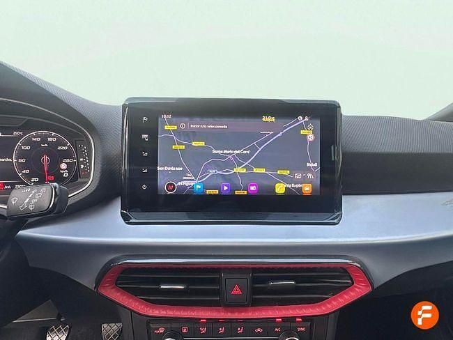 Usado Seat Ibiza FR 110 CV (80 kW) 2024 Rojo Berlina