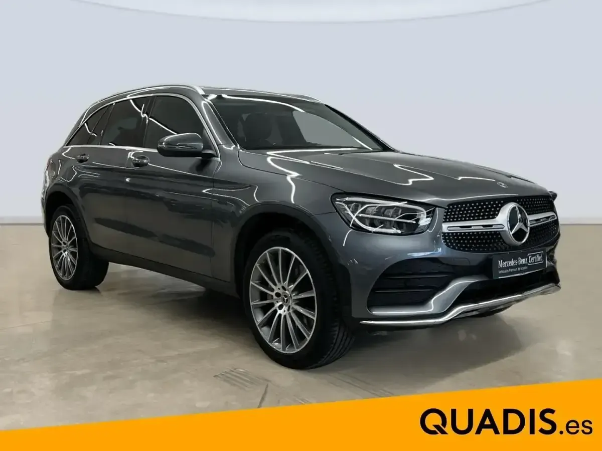 Usado Mercedes GLC300e AMG line 320 CV (235 kW) 2021 Gris SUV
