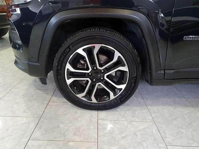 Usado Jeep Compass Limited 131 CV (96 kW) 2021 Negro SUV