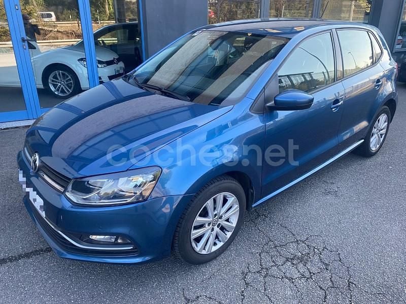 Azul Usado 2017 VW Polo Advance Berlina | 11.900 € (Precio justo) - Imagen 1/4
