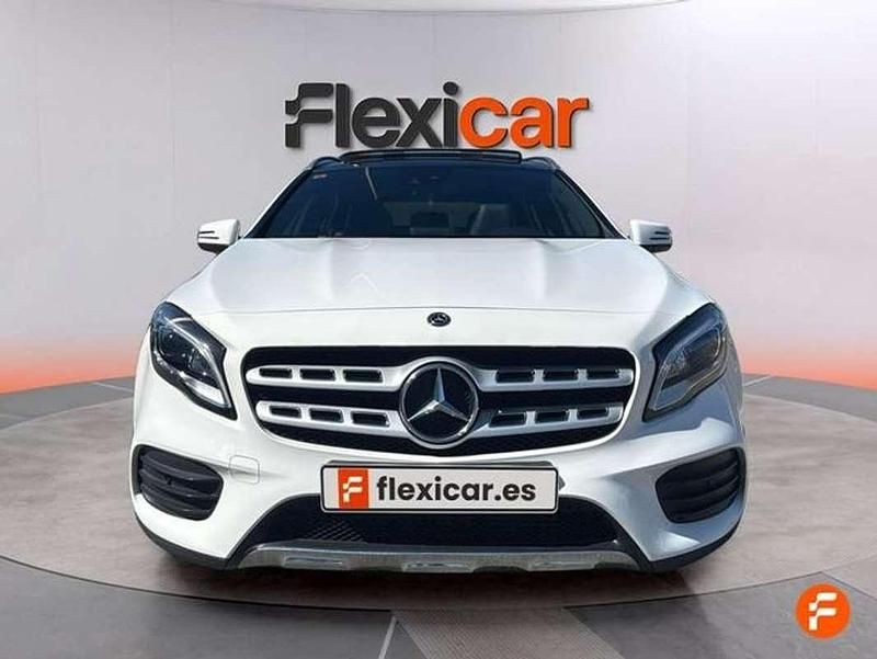 Usado Mercedes GLA220 177 CV (130 kW) 2018 Blanco SUV