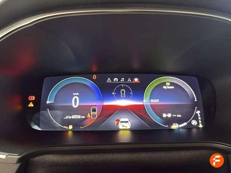 Usado Renault Mégane Business 160 CV (117 kW) 2022 Gris Berlina