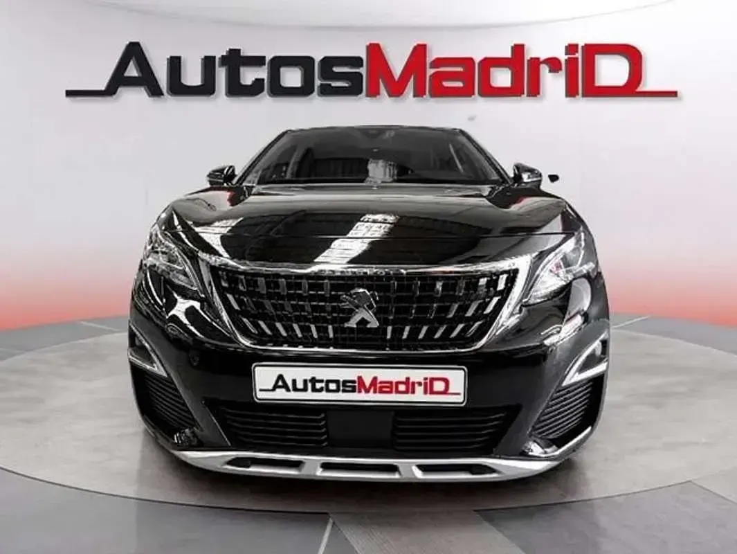 Usado Peugeot 3008 Allure 227 CV (166 kW) 2020 Gris SUV