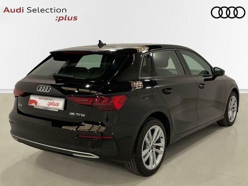 Usado Audi A3 Advanced Plus 150 CV (110 kW) 2020 Negro Berlina