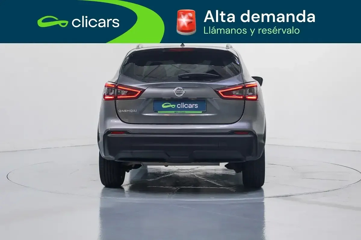 Usado Nissan Qashqai Style Edition 140 CV (102 kW) 2021 Gris SUV