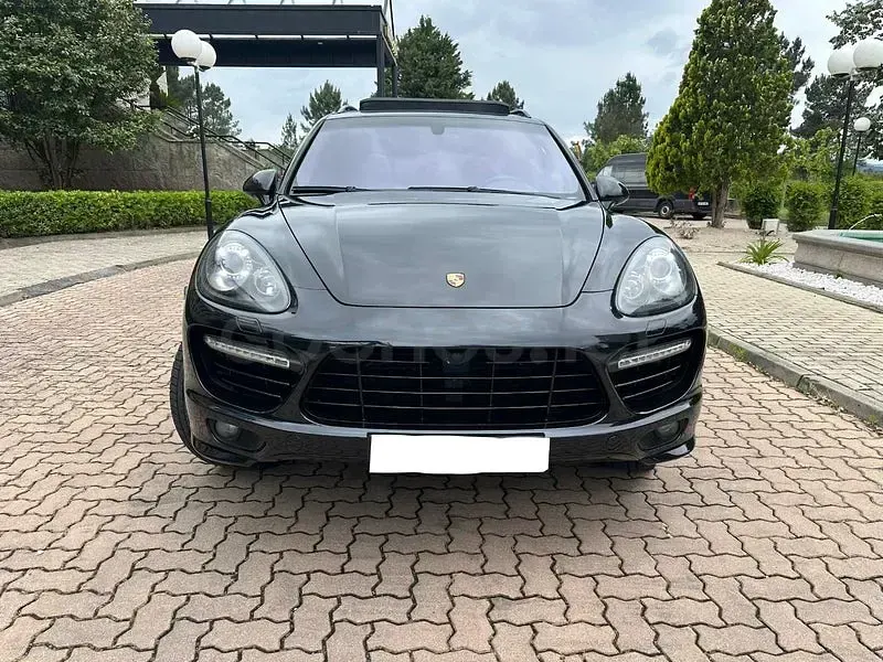 Usado Porsche Cayenne Turbo 500 CV (367 kW) 2012 Negro SUV