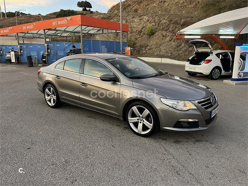 Usado VW Passat 140 CV (102 kW) 2011 Beige Berlina