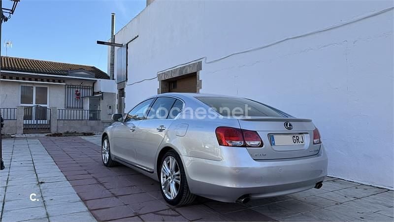 Usado Lexus GS450H President Line 345 CV (253 kW) 2009 Gris / plata Berlina
