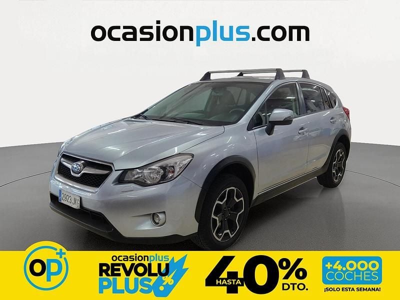 Usado Subaru XV 150 CV (110 kW) 2015 Gris plata SUV