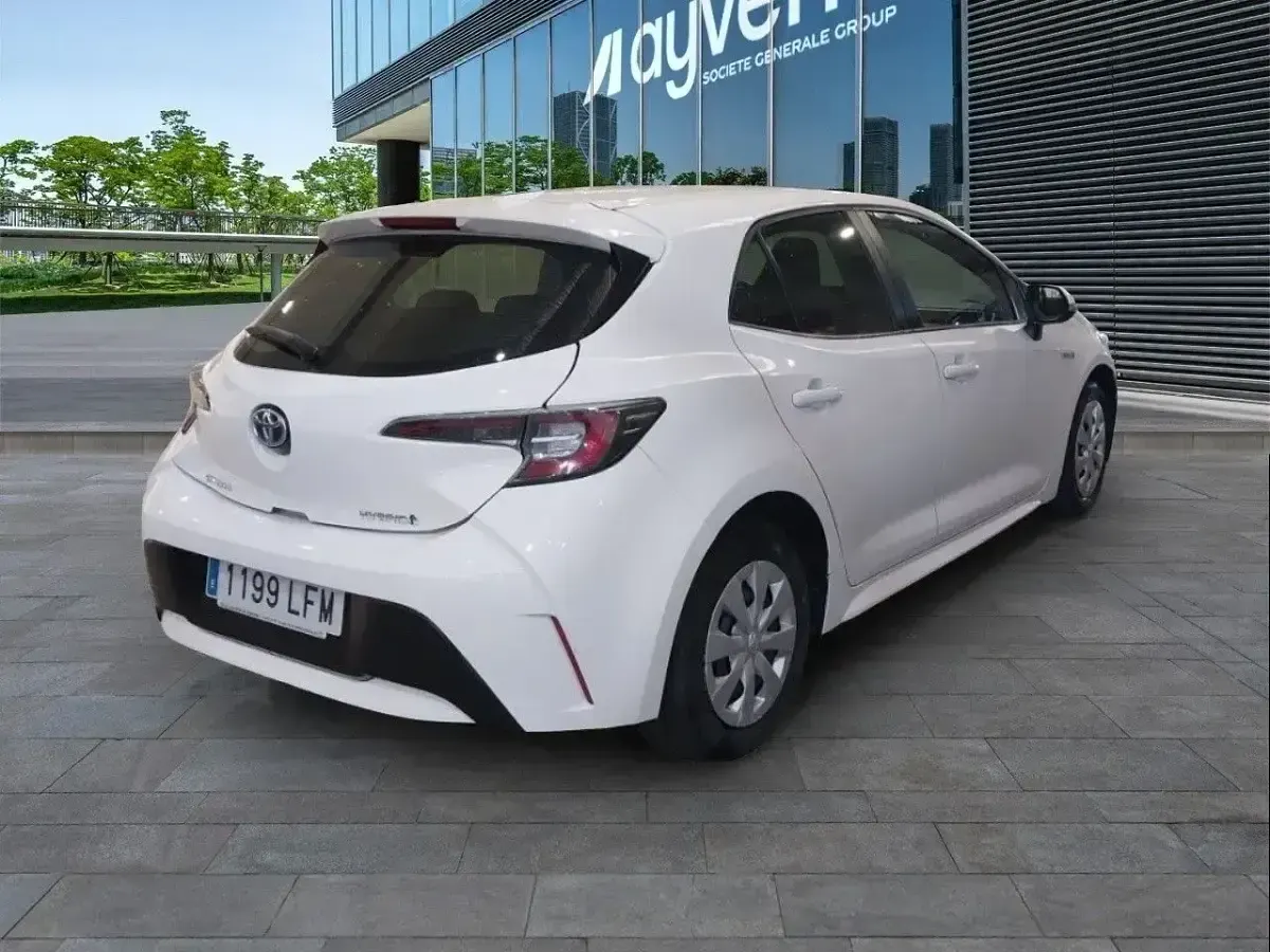 Usado Toyota Corolla Business Edition 122 CV (89 kW) 2020 Blanco Berlina